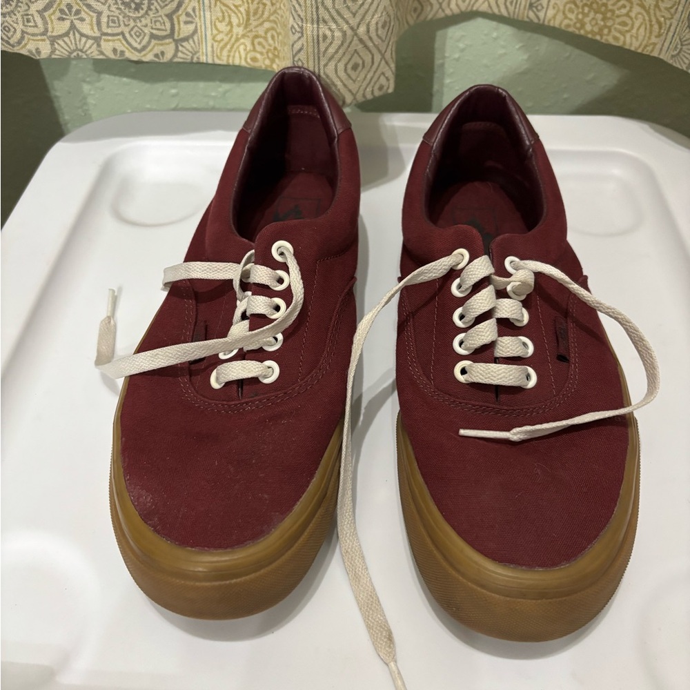 Classic Red Canvas Men's Shoes